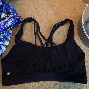 Lululemon Free to be sports bra 10